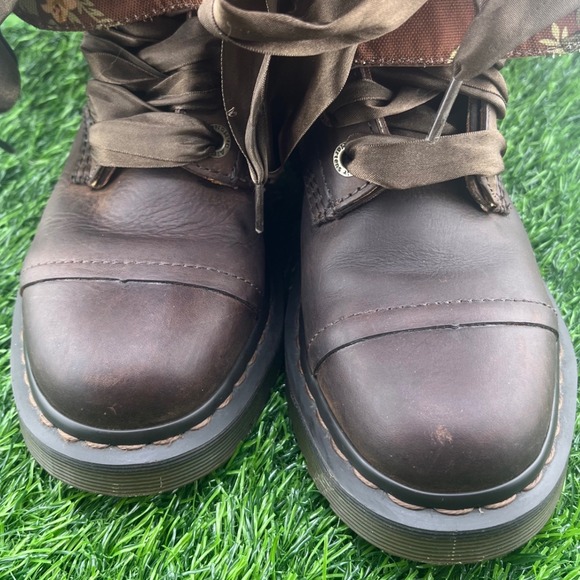 Dr. Martens Triumph Brown Leather Fold-Down Floral Combat Boots Women 8 EU 39 - Picture 6 of 16